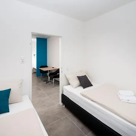 Motel24seven 2*