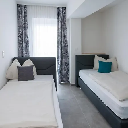Motel24seven 2*