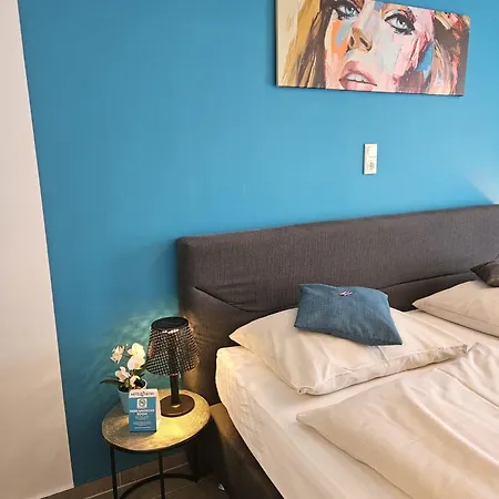 Motel24seven