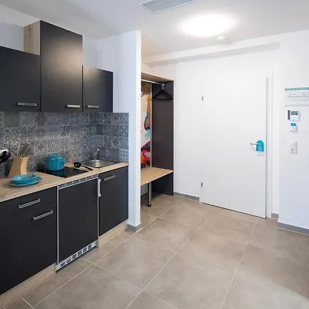 Μοτέλ Motel24seven 2*