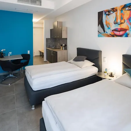 Μοτέλ Motel24seven 2*