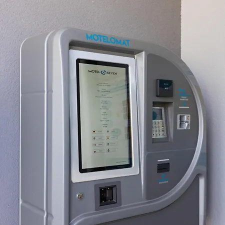 Motel24seven Μοτέλ Bruck an der Mur