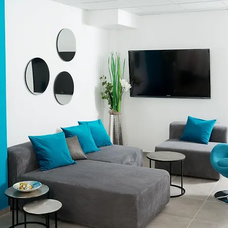 Motel24seven Μοτέλ Bruck an der Mur