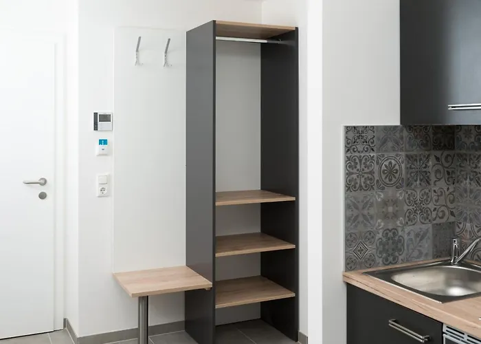 Motel24seven מוטל 2*